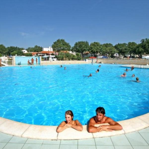 Ulika naturist centar